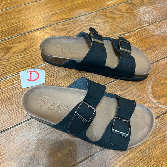 Skechers luxe foam Birkenstock style sandals - Picture 2 of 8